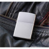 Zippo 205 — зажигалка с гравировкой логотипа 205 ZIPPO